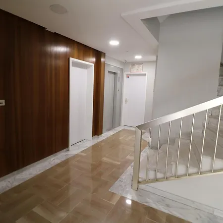 Apartment 2 Bedroom, 2 Bathrooms, 2 Mins From The Croisette, Monod 348 Cannes