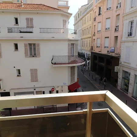 2 Bedroom, 2 Bathrooms, 2 Mins From The Croisette, Monod 348 Apartment