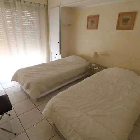 2 Bedroom, 2 Bathrooms, 2 Mins From The Croisette, Monod 348 Appartement