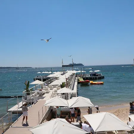 2 Bedroom, 2 Bathrooms, 2 Mins From The Croisette, Monod 348 Apartment *