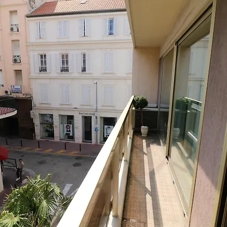 2 Bedroom, 2 Bathrooms, 2 Mins From The Croisette, Monod 348 Apartment *